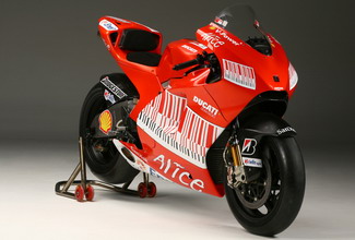 Ducati презентовала Desmosedici GP9