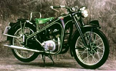 Honda Dream Type D - первый опыт Honda в строительстве мотоциклов.