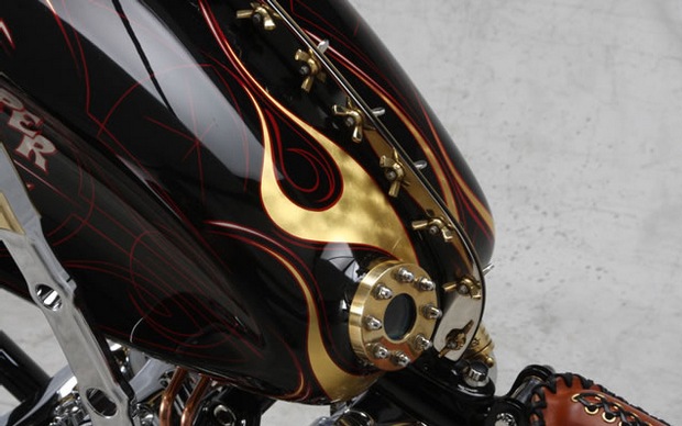 Кастом Courtesan от эмиратской мастерской Chopper Kultcha